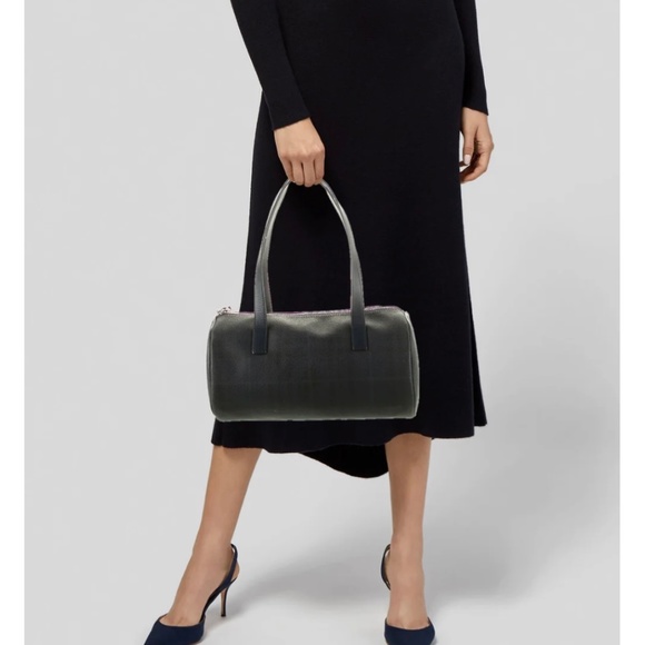 AUTHENTIC BURBERRY HORSE FERRY BARREL BAG - Picture 5 of 5